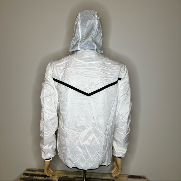 Forever 21 Lightweight Jacket - Picture 5 of 6